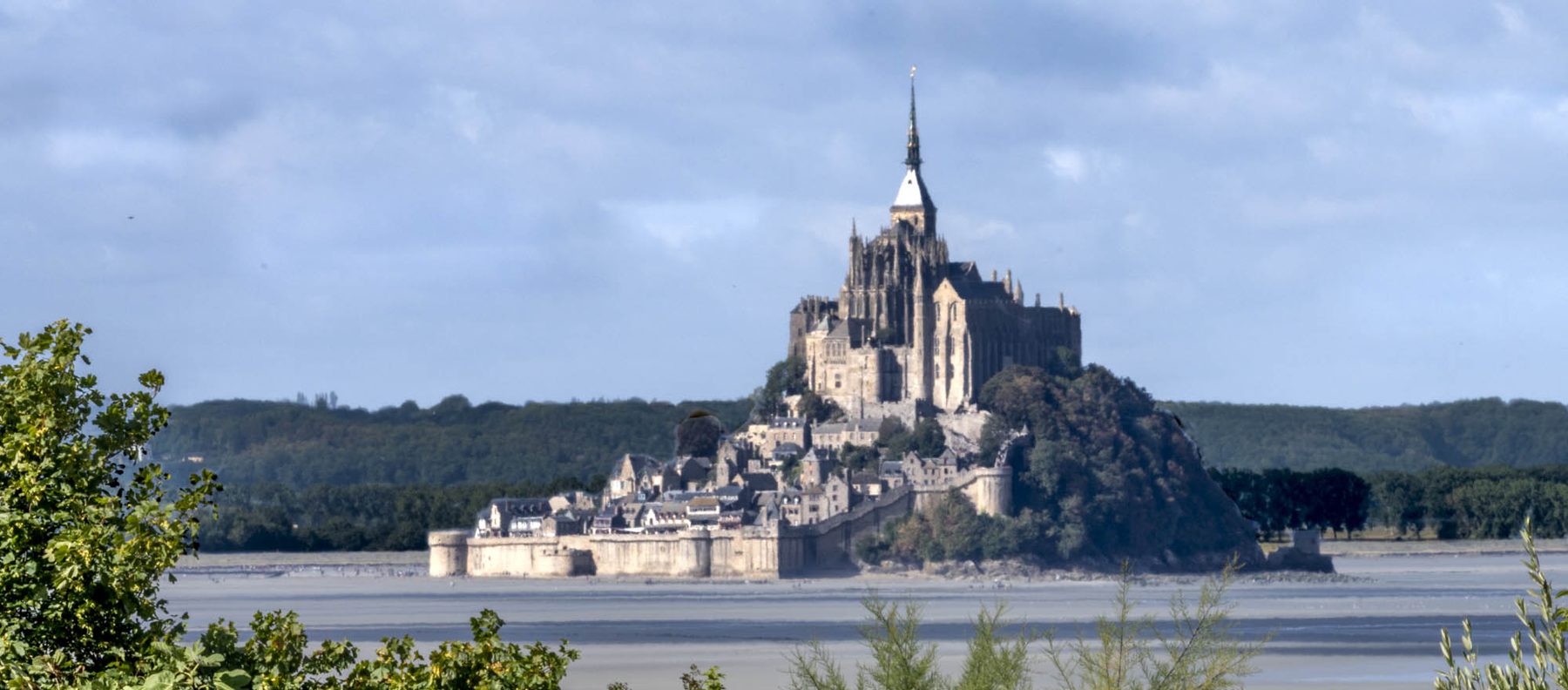 Le Mont-Saint-Michel vu depuis le prieuré